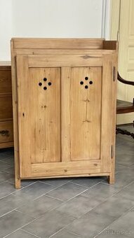 Skříň na potraviny