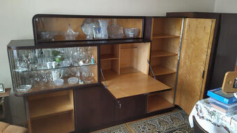 Prodám sekretář z 50.let