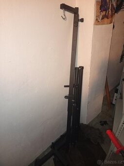 Stojan na boxovací pytel