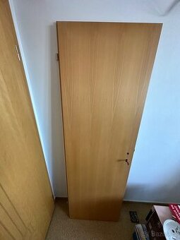 Dveře dubová dýha 60cm pravé