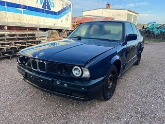 BMW 5er E34 525i M20B25 na díly