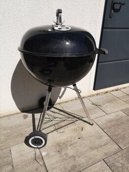 Gril WEBER 57cm + Ochranny obal