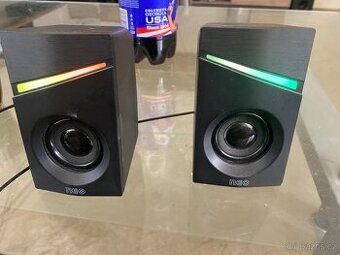 REPRO K PC S BAREVNIMY EFEKTY LED