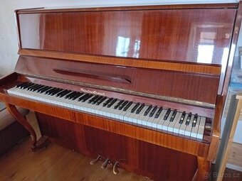 Klavir Piano Pianino