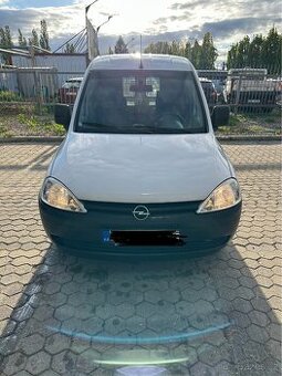 Opel Combo-C VAN 1.4 16v Benzin najeto 168500