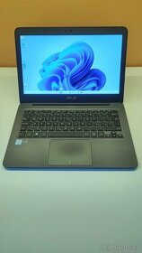 ASUS ZenBook UX305CA