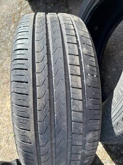 235/55 R18
