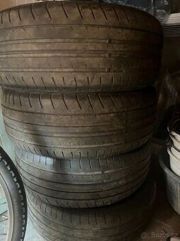 Pneumatiky Dunlop