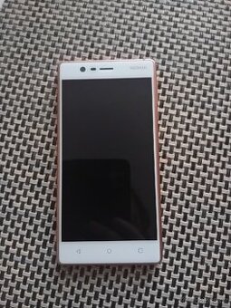 Mobilni telefon Nokia 3