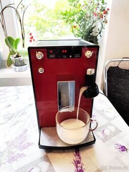 kávovar Melitta Caffeo Lattea