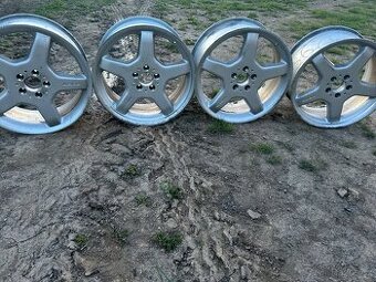 Alu kola AMG