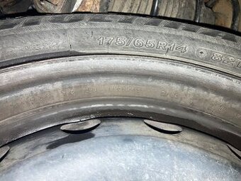 5.5jx14 et 24 175/65r14 - 1