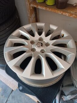 lité r17