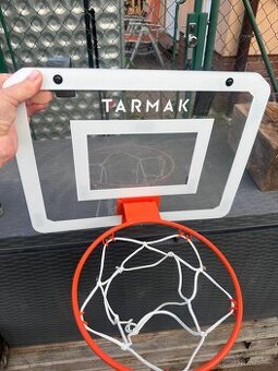 Koš na basket
