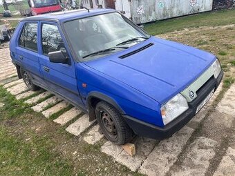 Škoda favorit 135 ls - 1