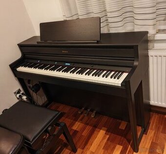 Digitální piano Roland HP704-CH