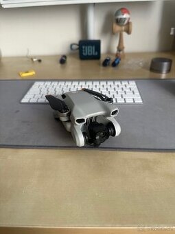 Dron DJI MINI 3