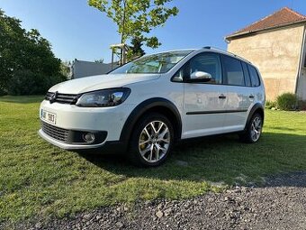 Volkswagen Touran Cross 2.0 TDI