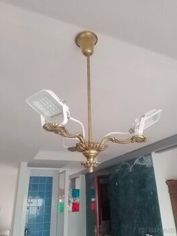 Prodám ekobarokní lustr