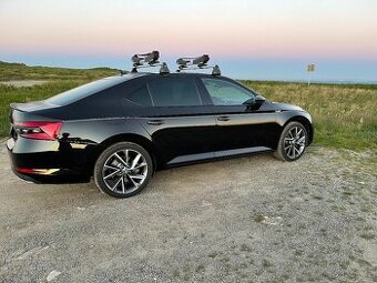Škoda Superb III Liftback 2.0TSi,200kW,DSG,4x4,Sportline