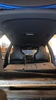 REZERVACE Černá stropnice Octavia 3 RS combi