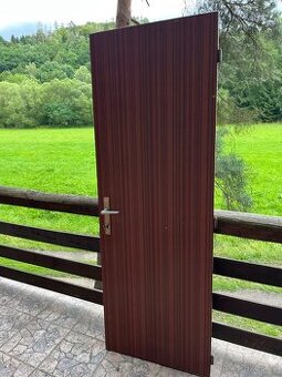 Prodám Interiérové dveře pravé 60cm - 1