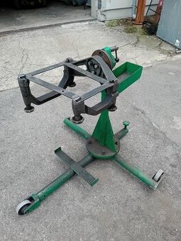 Stojan na motory Škoda