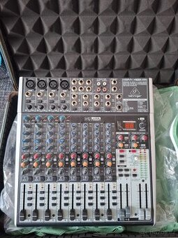 Mix pult