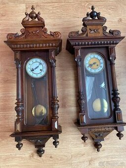 Stare hodiny pendlovky 2x Velmi pěkný stav, z dědictví