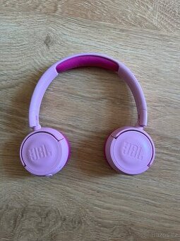 Sluchátka JBL JR300BT