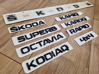 Skoda znaky nápis čierny logo znak VRS