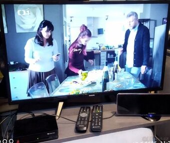 TV Philips 32PFS4132/12