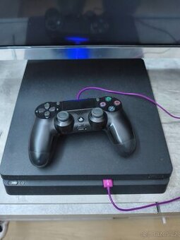 PS4 Slim