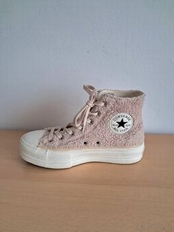 Kotníkové tenisky Converse 39