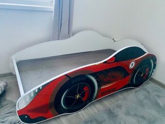 Dětská postel Ferarri