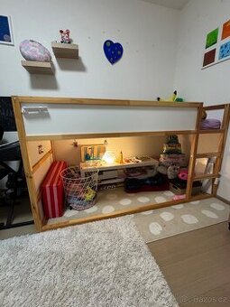 Nábytek z dětského pokojíčku