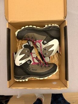 BOSP Karpat Sport Fuchsia W v.38