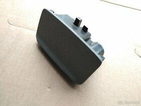 Škoda Octavia 1998 Popelník s zásuvkou 12v.