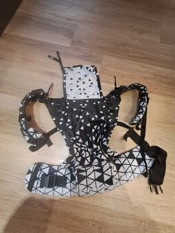 Nosítko BeLenka bílo černé