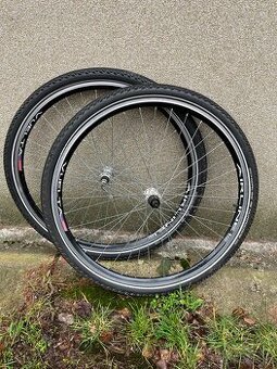 Zapletená kola Vuelta Airline 1 / Acera X 28”