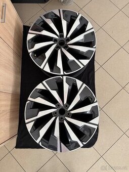 2ks. Originál Škoda r21 1x 8,5Jx21 ET40, 1x 9Jx21 ET42