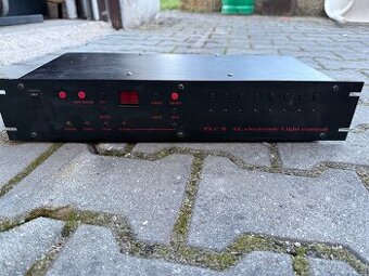 Programovatelný světelný kontrolér PLC 8 (AL electronic)