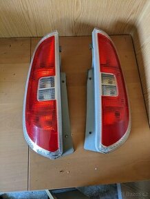 Škoda Roomster- zadní světla,