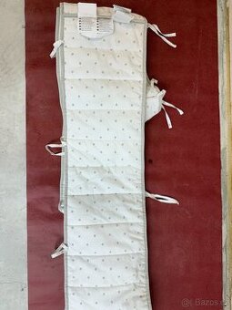 Mantinel do dětské postýlky