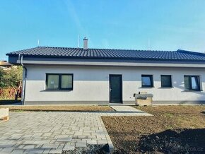 Prodej RD bungalov 4+kk 615 m2  Opatovice u Vyškova - 1