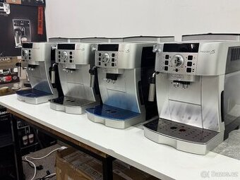 Kávovar DeLonghi MAGNIFICA S ECAM 22.110.SB