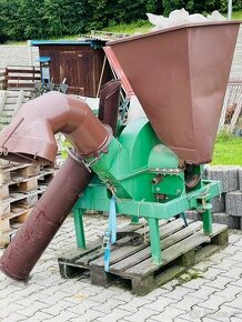 ŠTĚPKOVAČ za Traktor JBL 8