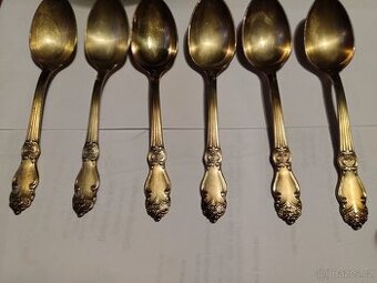 6xstaré krásně zdobené stříbrné lžičky značené z období rusk