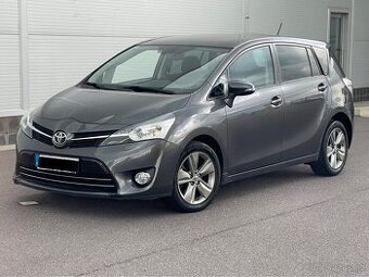 Toyota Verso 2014 1.6D4D 7 míst, servis Toyota,