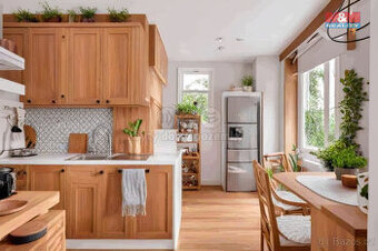 Prodej bytu 3+1+L, 84 m², Karlovy Vary, ul. Sibiřská
